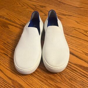 Rothy’s 7.5 white slip ons
